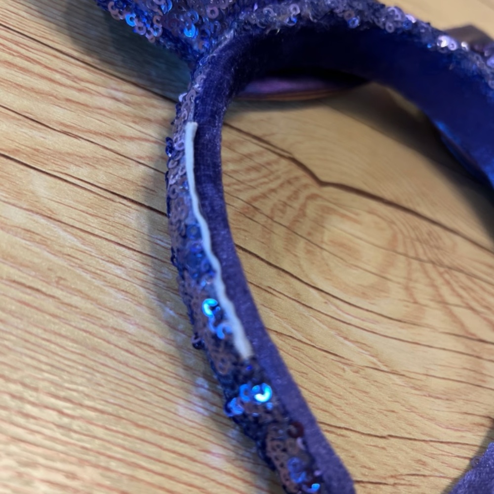 Purple sequin Disney ears - Picture 3 of 5